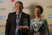 Организатором Лучшего ИТ-проекта в 2012 (при спонсорской поддержке Bearing Point) была признана Ирина Коликова, финансовый директор, Банк Хоум Кредит